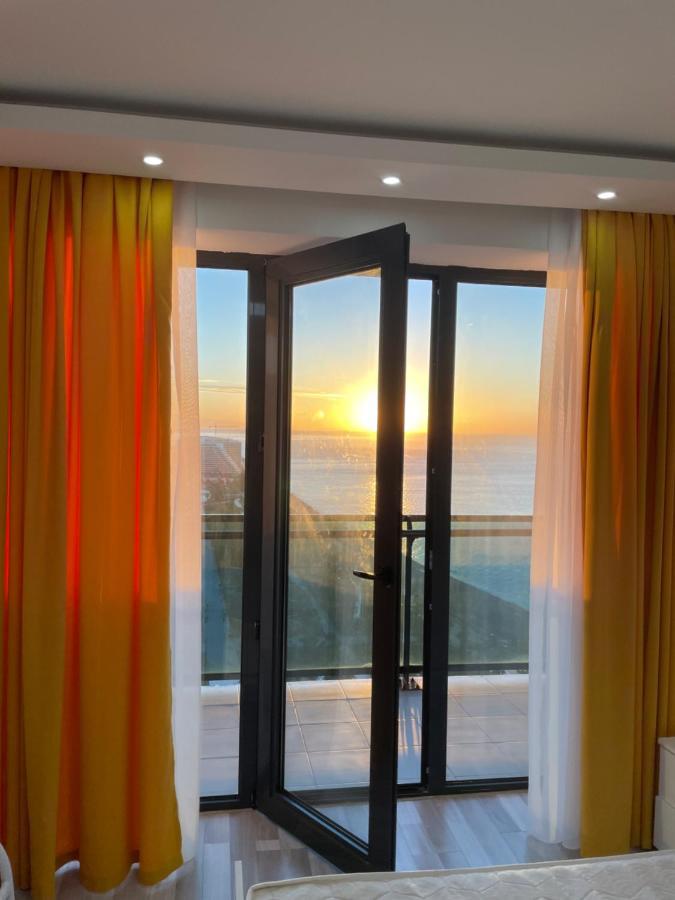 באטומי Sea View Apartments Orbi Beach Tower מראה חיצוני תמונה
